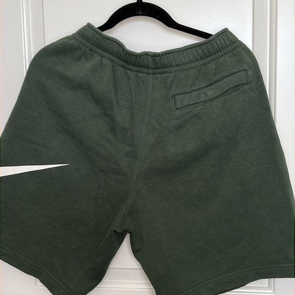 Nike Sweat Shorts - Picture 2 of 3